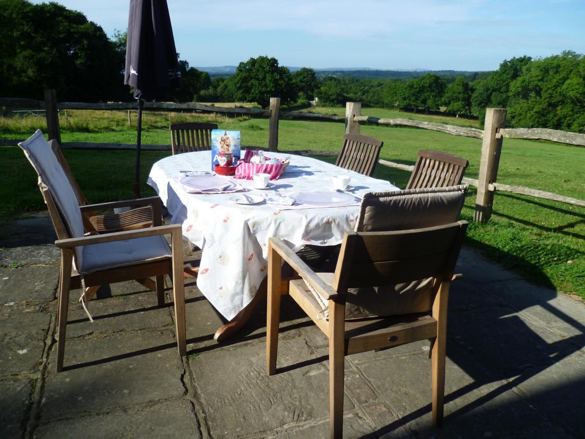 Moaps Farm B&B Support Small Business, Welcome, Check In From 5 Pm Danehill Eksteriør billede