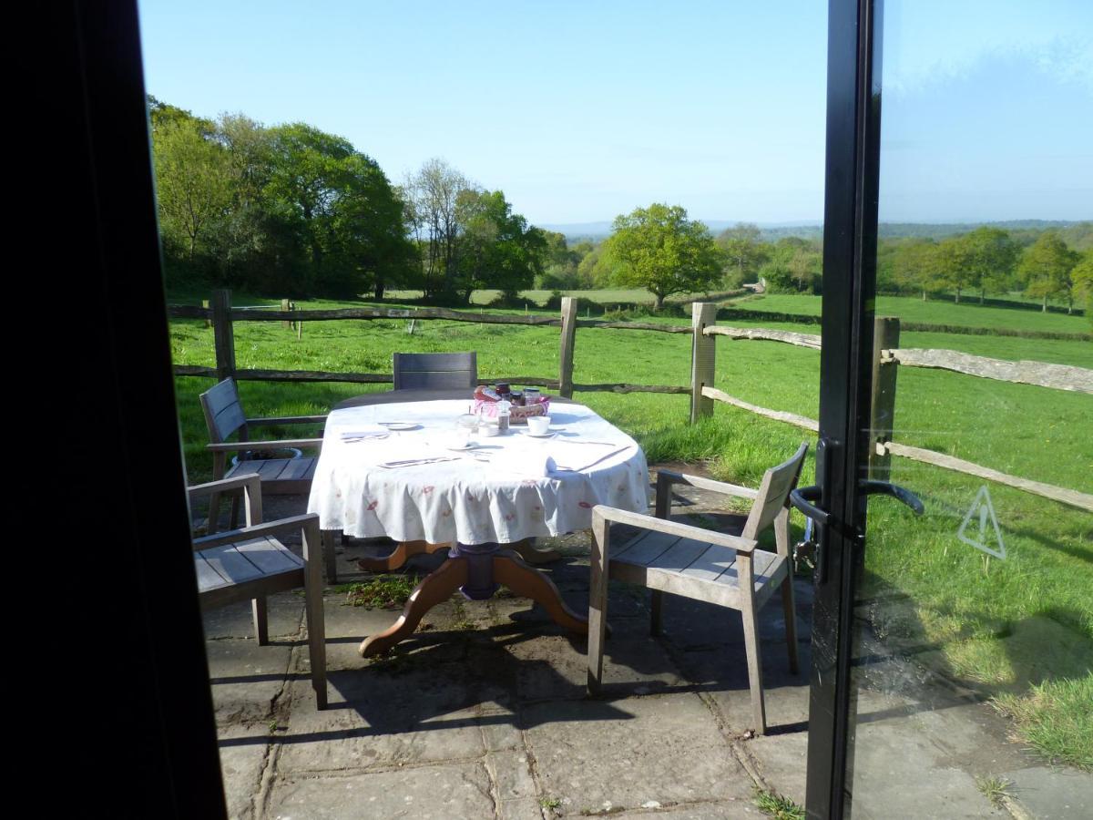 Moaps Farm B&B Support Small Business, Welcome, Check In From 5 Pm Danehill Eksteriør billede