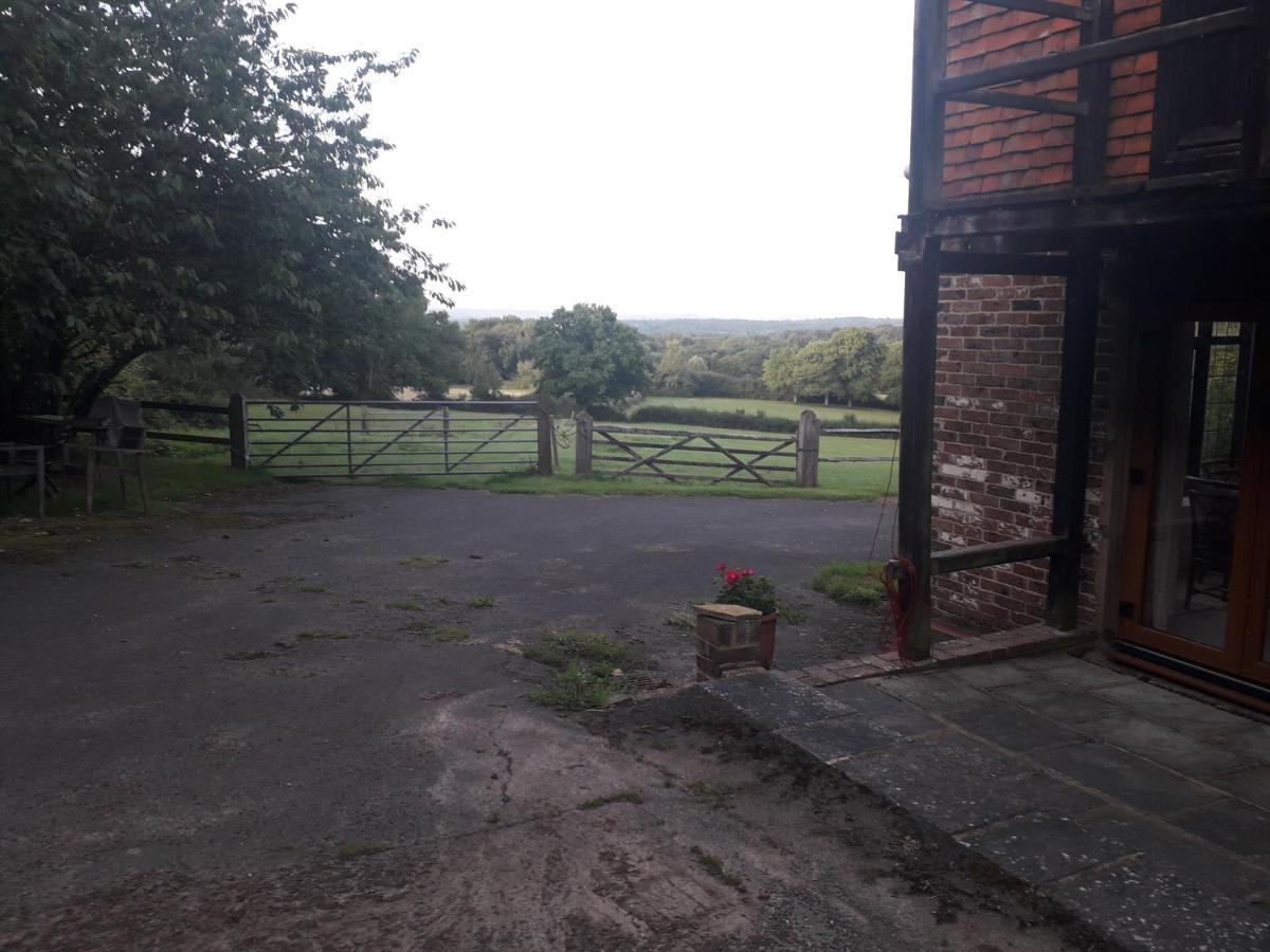 Moaps Farm B&B Support Small Business, Welcome, Check In From 5 Pm Danehill Eksteriør billede