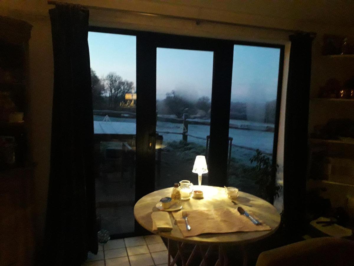 Moaps Farm B&B Support Small Business, Welcome, Check In From 5 Pm Danehill Eksteriør billede
